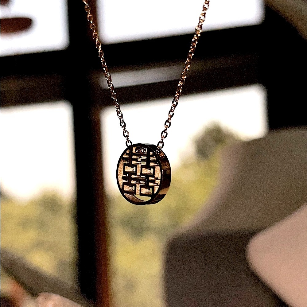 Chinese Letter Xi Double Happiness Gold Necklace